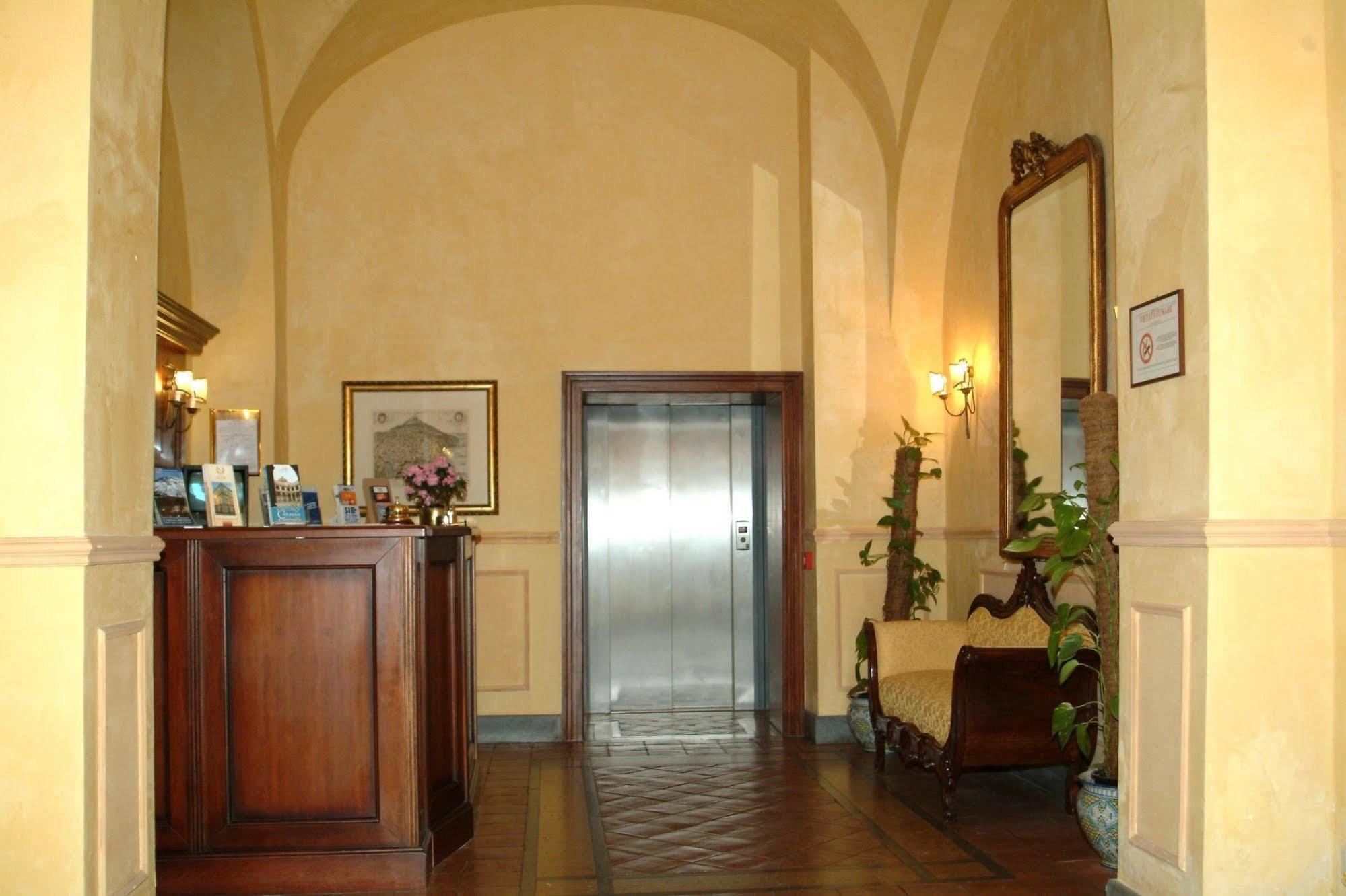 Hotel La Ville Catania Exterior photo