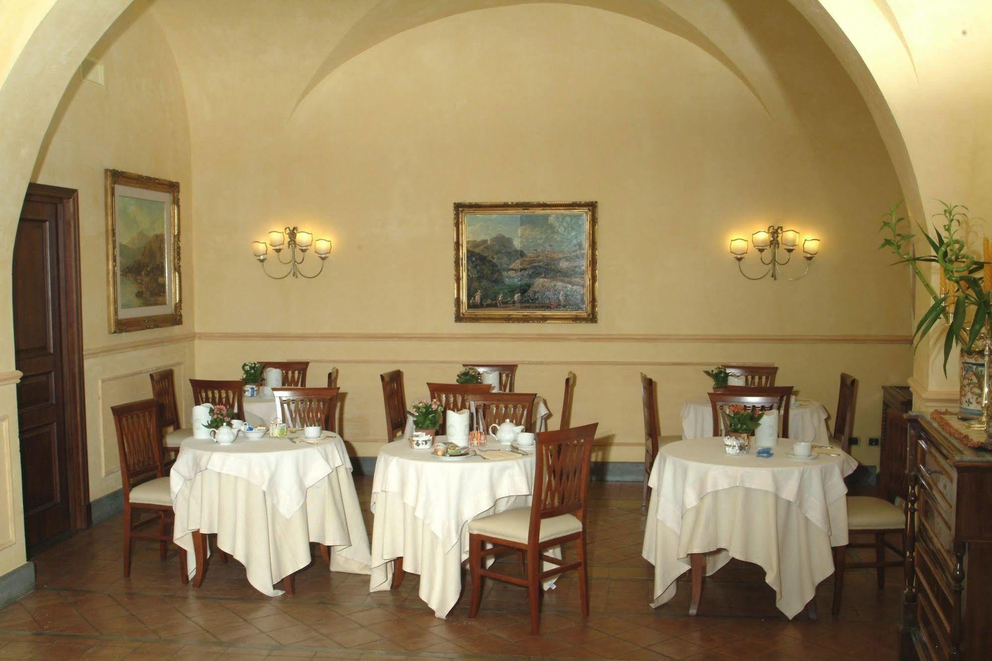Hotel La Ville Catania Exterior photo